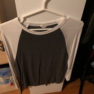 3 for $10 💕 3/4 length sleeve baseball tee